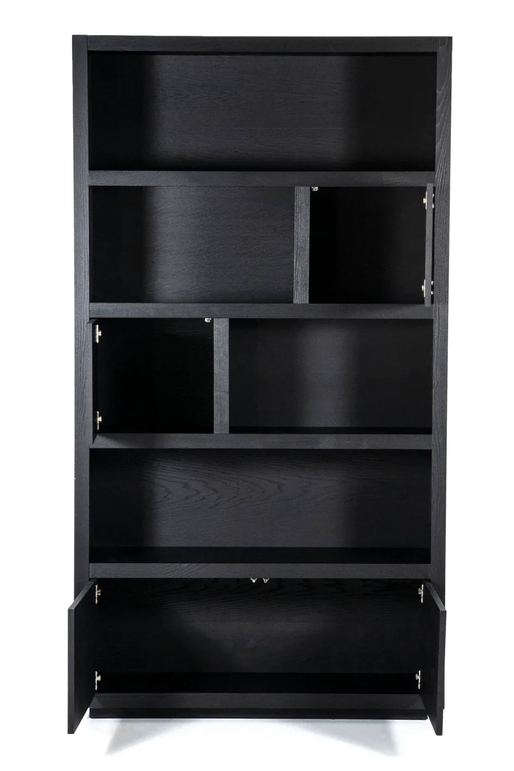 Black Oak Cabinet | Eleonora Helsinki | OROA.com