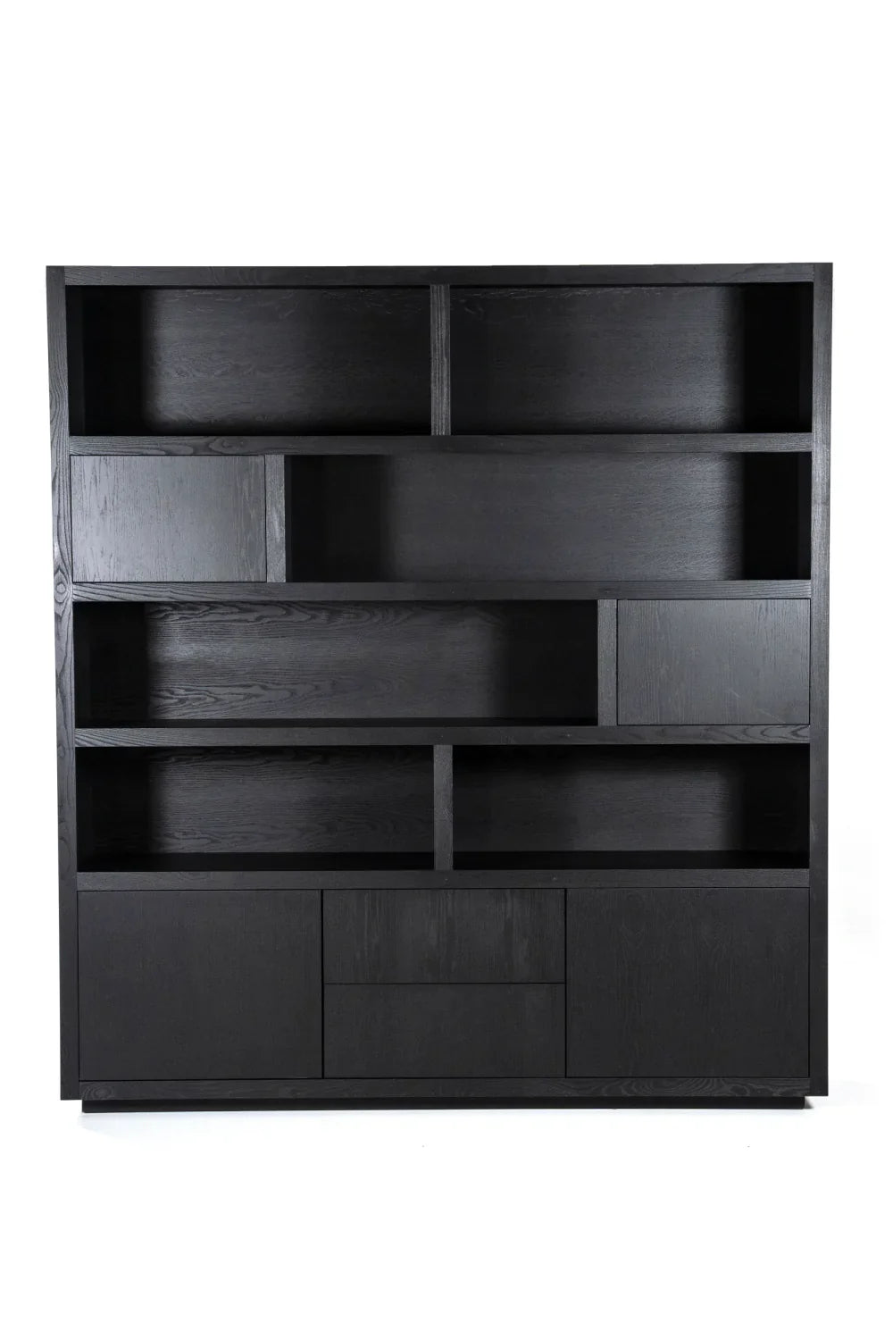Black Oak Cabinet | Eleonora Helsinki | OROA.com