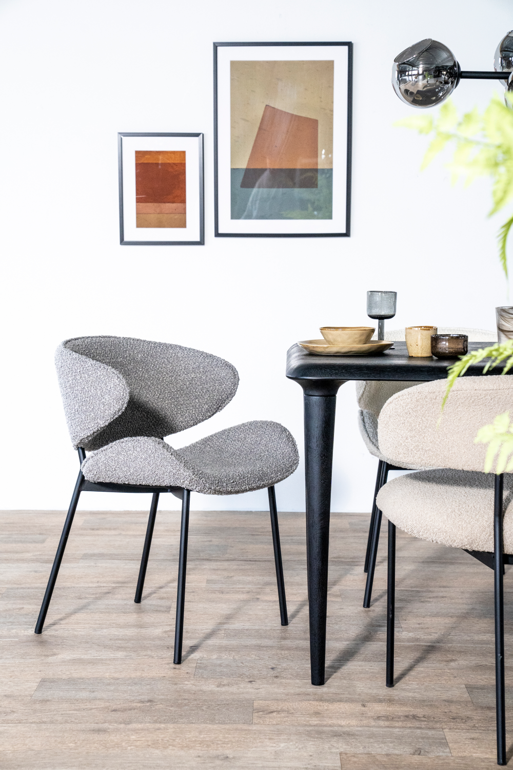 Upholstered Modern Dining Chair | Oroa.com