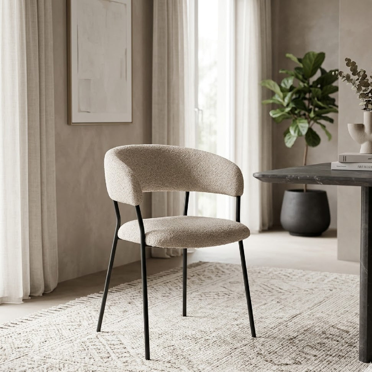 Upholstered Modern Dining Chair | Oroa.com