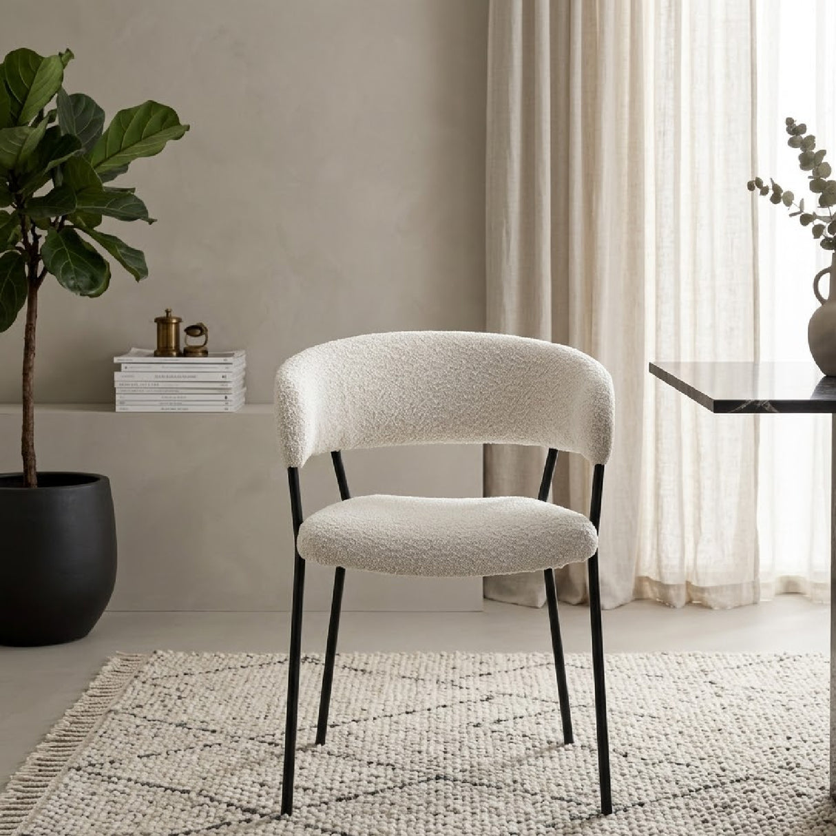 Upholstered Modern Dining Chair | Oroa.com
