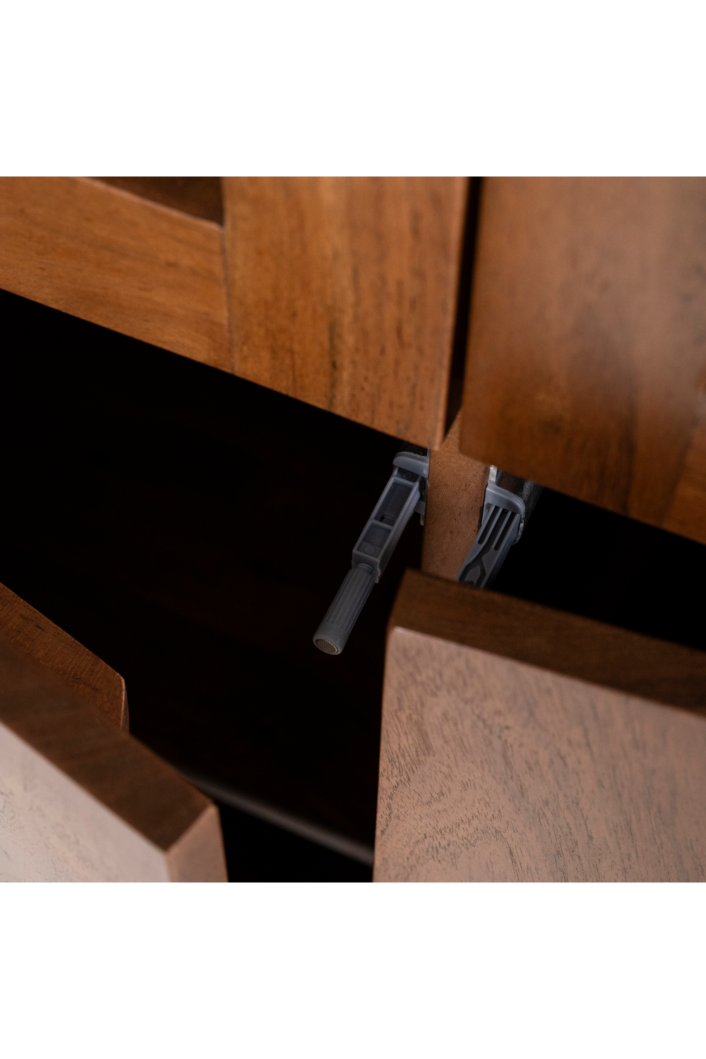 Acacia 4-Door Cabinet | Eleonora Julian | OROA.com