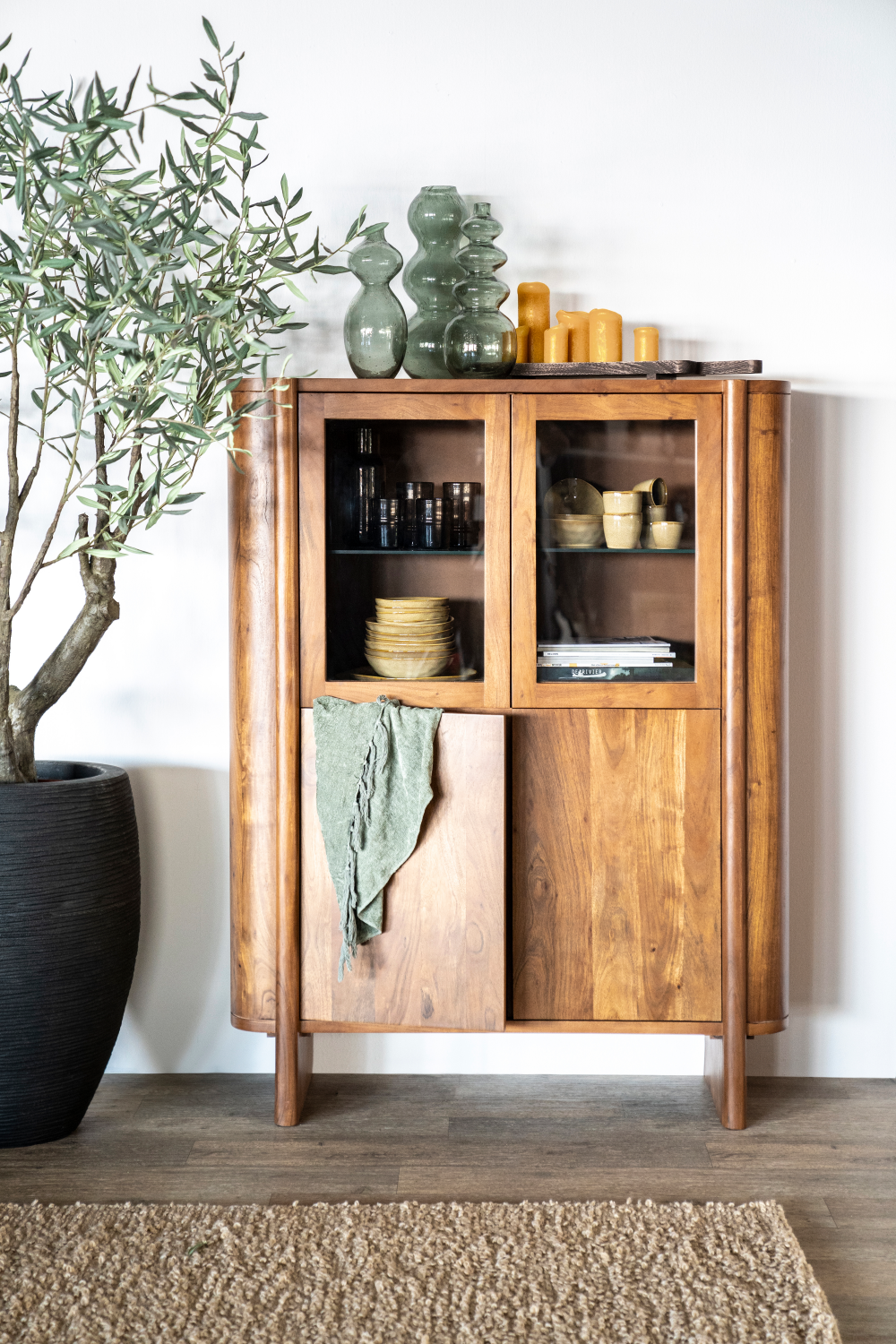 Acacia 4-Door Cabinet | Eleonora Julian | OROA.com