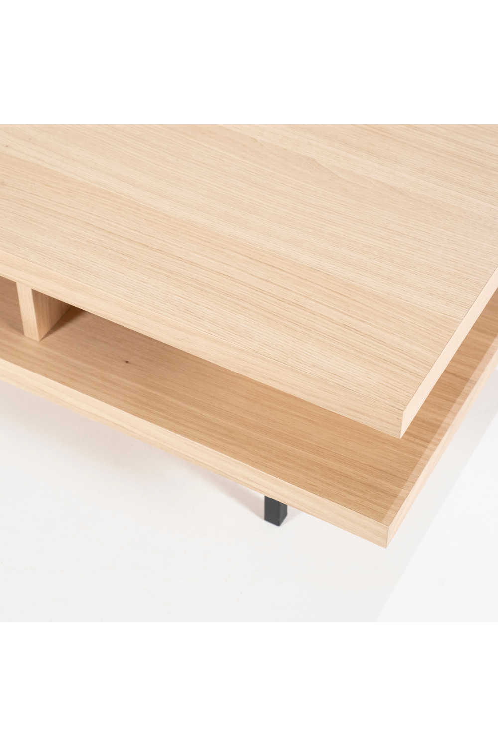 Natural Oak Coffee Table | Eleonora | OROA.com