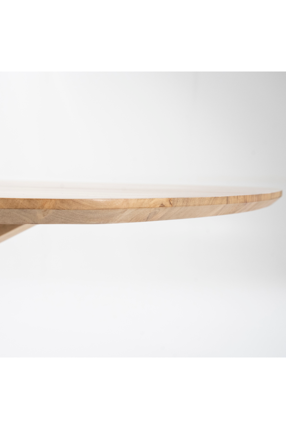Natural Acacia Wood Dining Table | Oroa.com