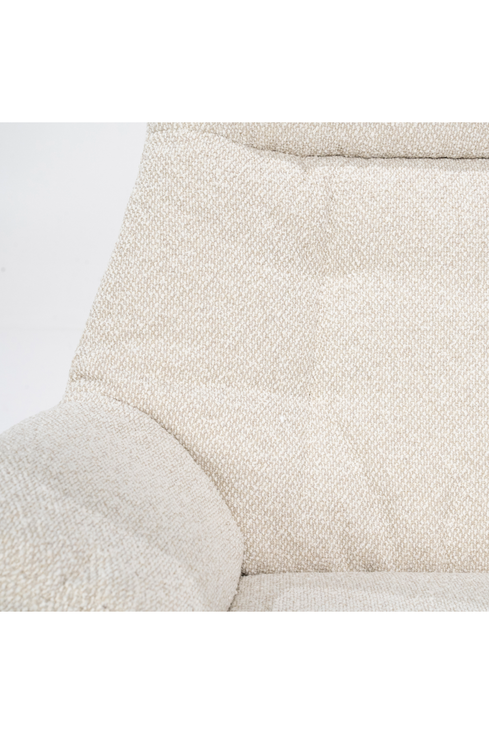 Upholstered Reclining Lounge Chair | Eleonora Caleb | OROA.com
