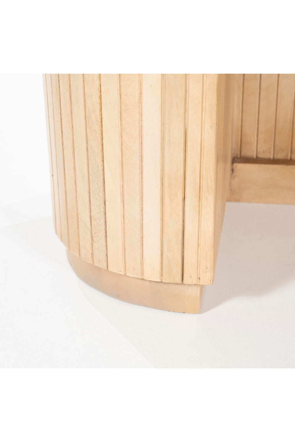 Organic Shape Marble Desk | Eleonora Kira | OROA.com