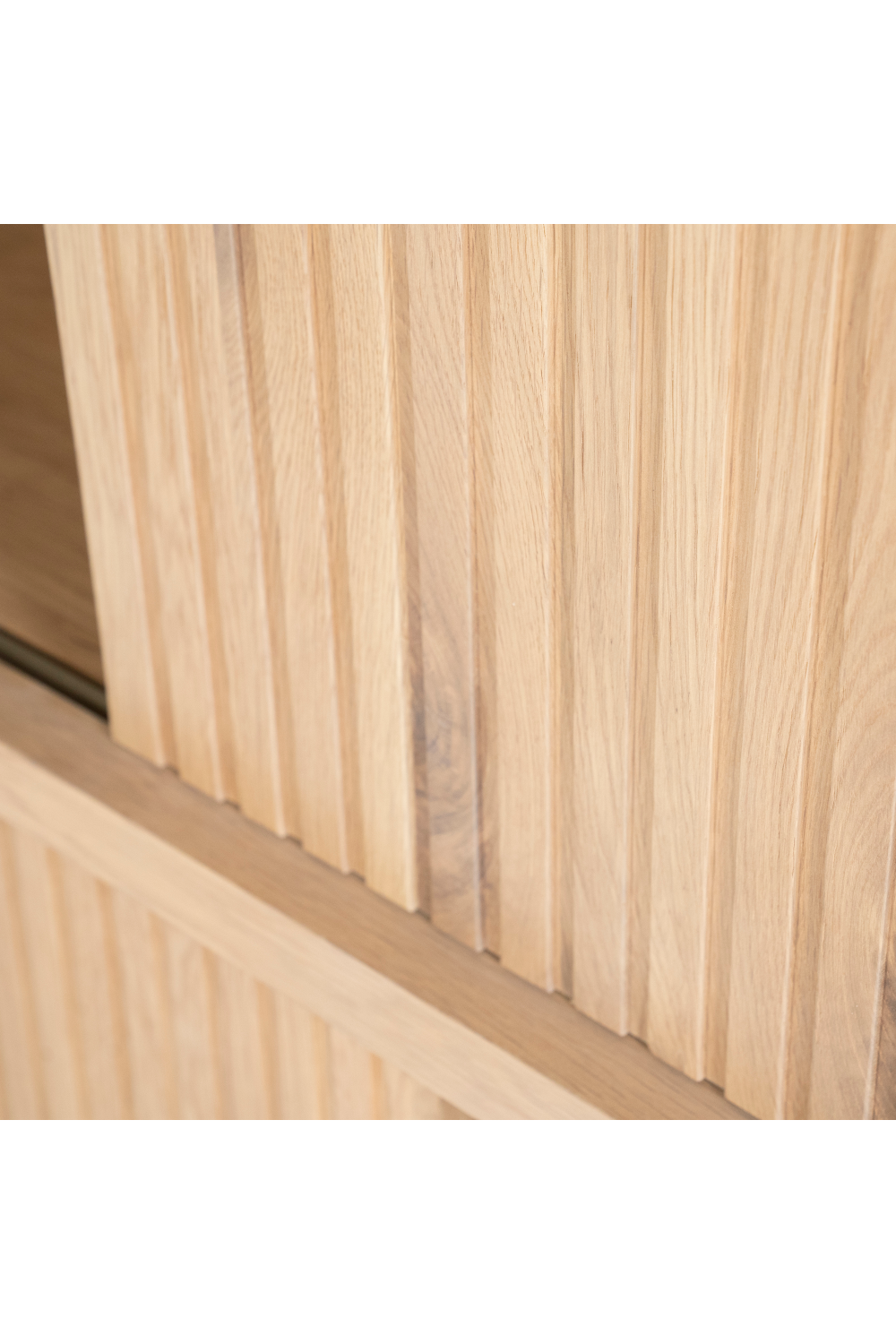 Varnished Oak Sideboard | Eleonora Milo | OROA.com