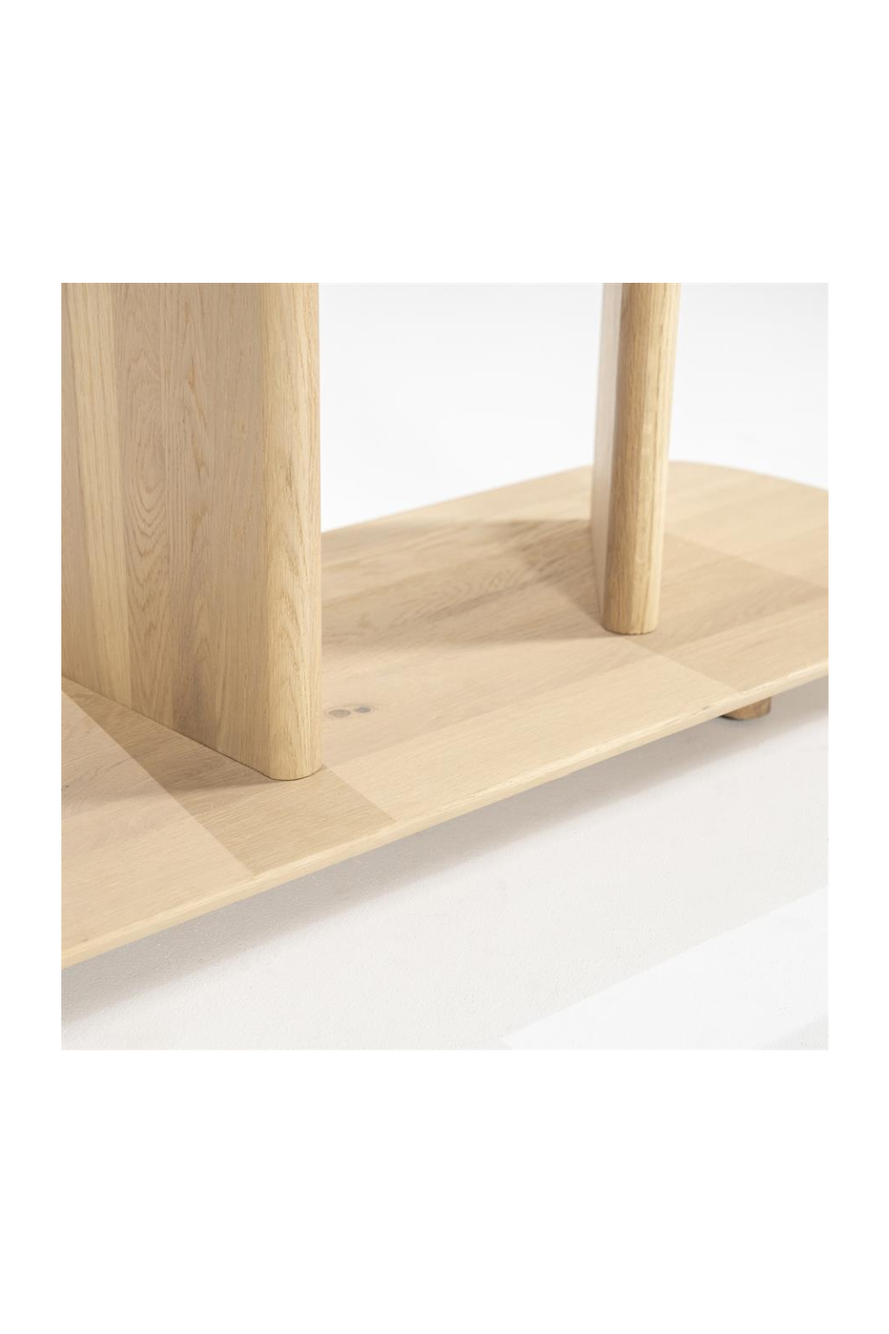 Lacquered Oak TV Cabinet | Eleonora Ty | OROA.com