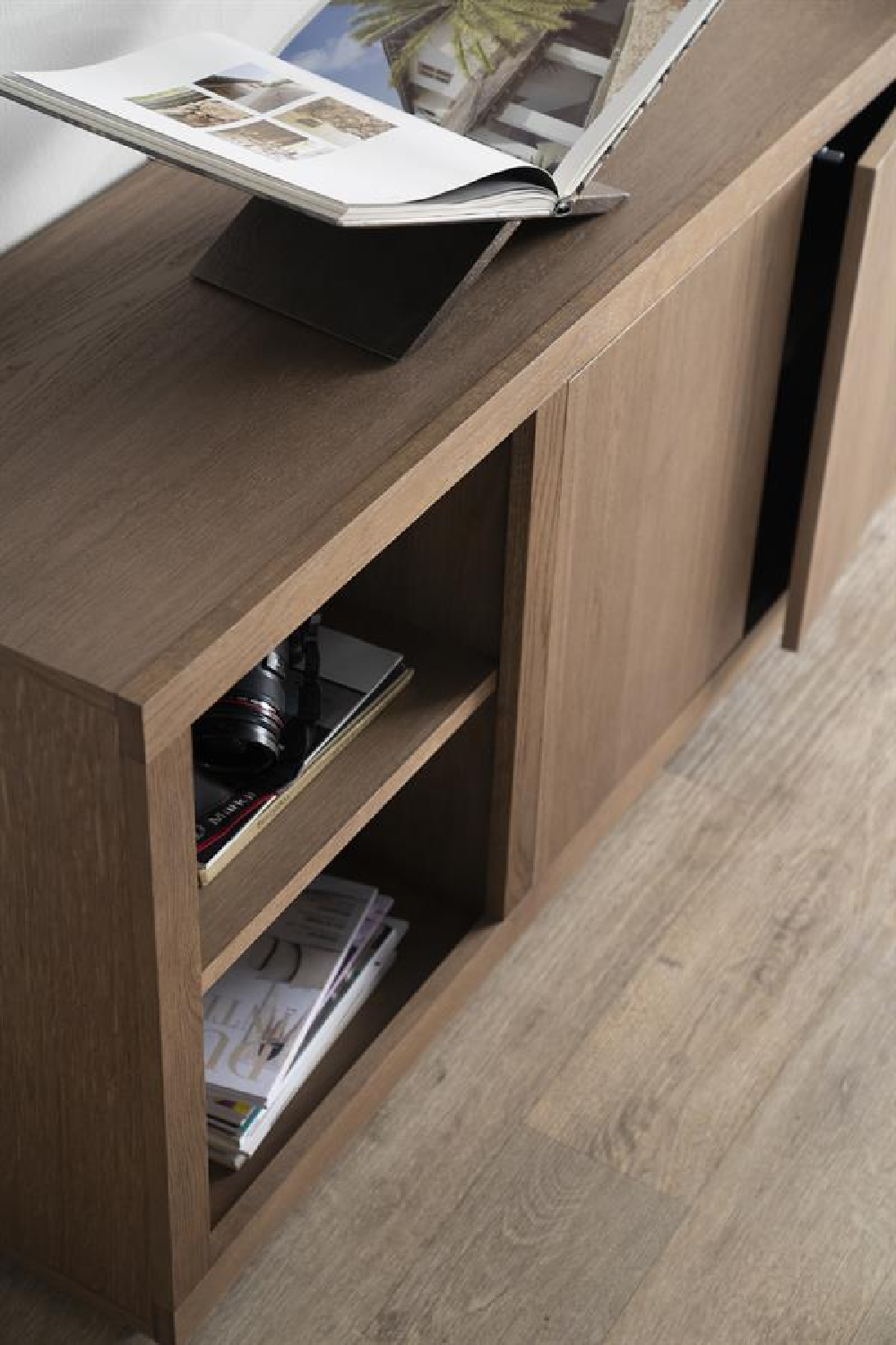 Oak 2-Door Sideboard | Oroa.com