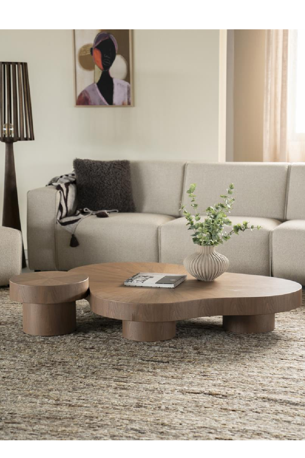 Round Walnut Side Table | Oroa.com