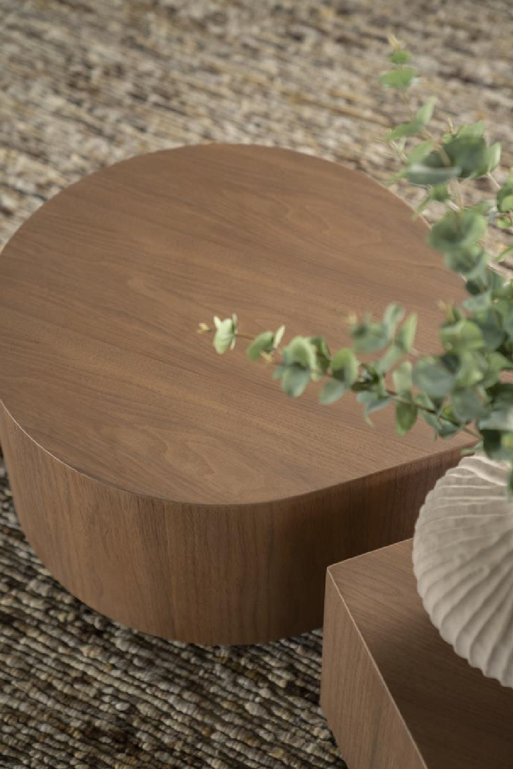 Lacquered Walnut Side Table | Oroa.com