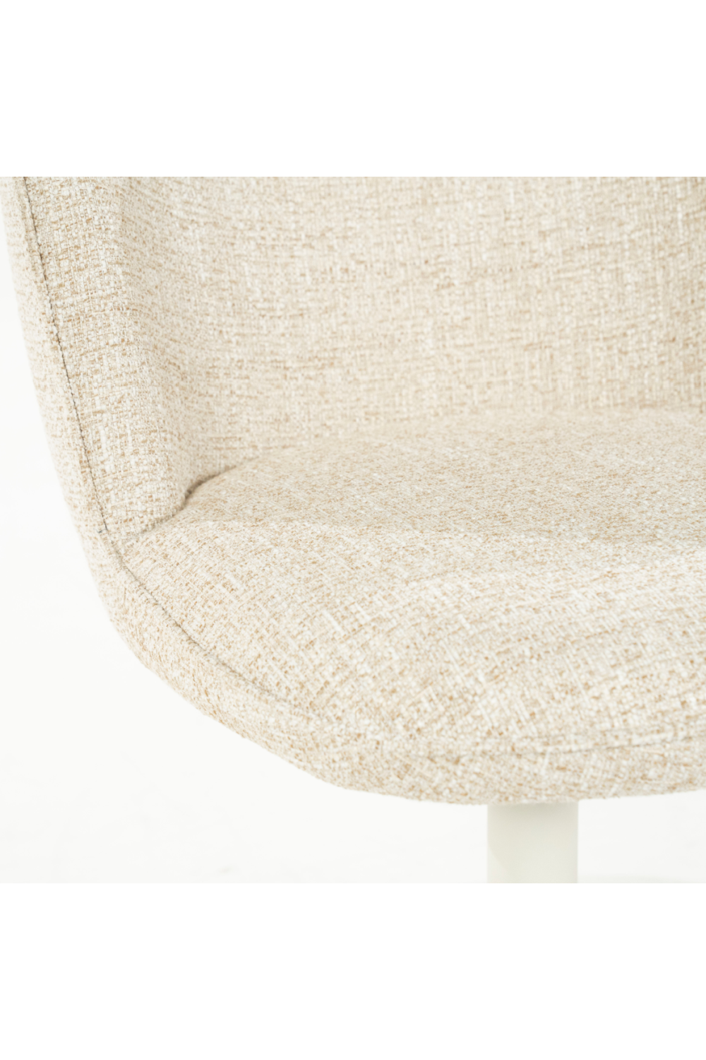 Curved Back Swivel Chair | Oroa.com