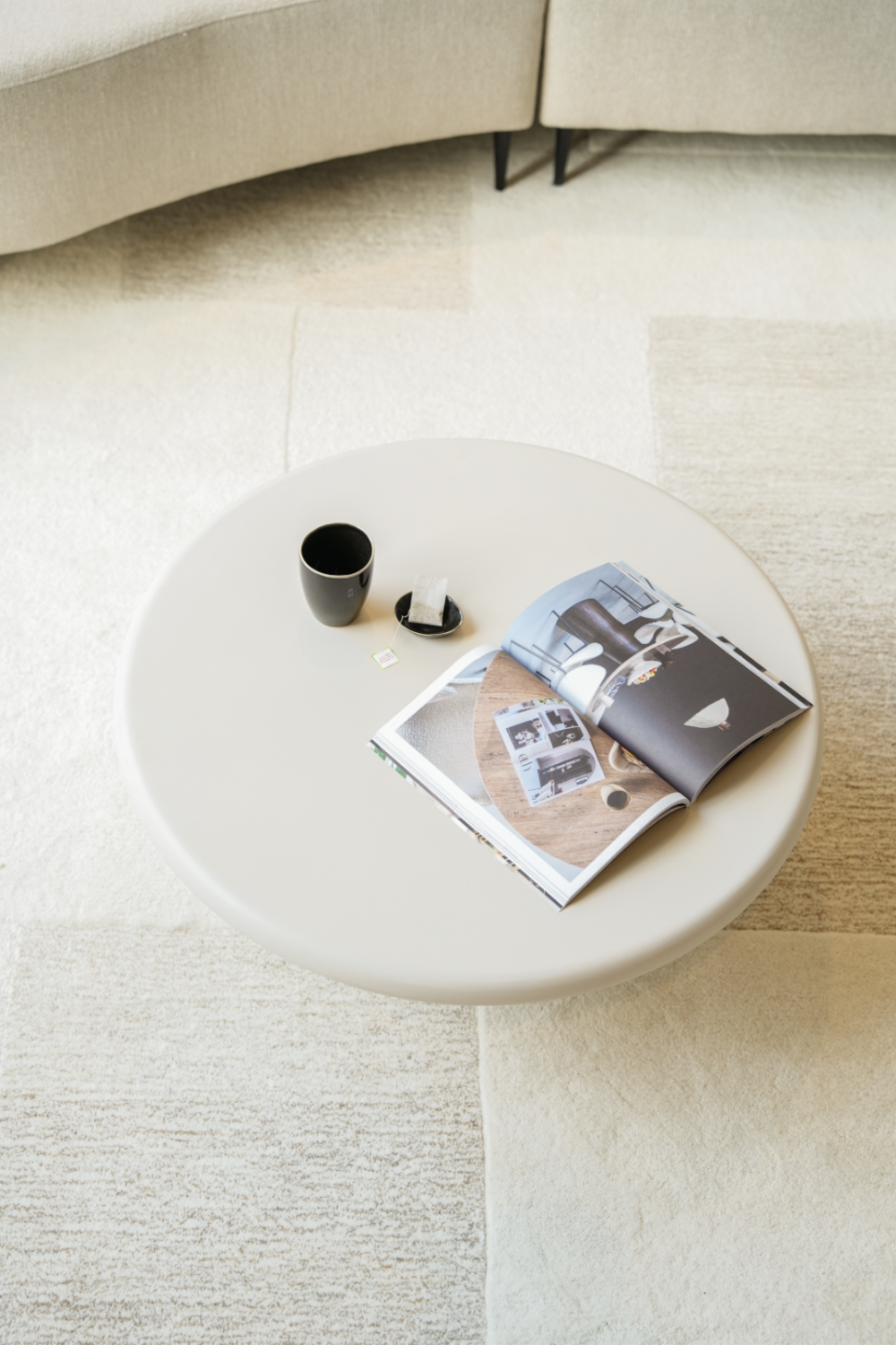 White Round Coffee Table | Oroa.com