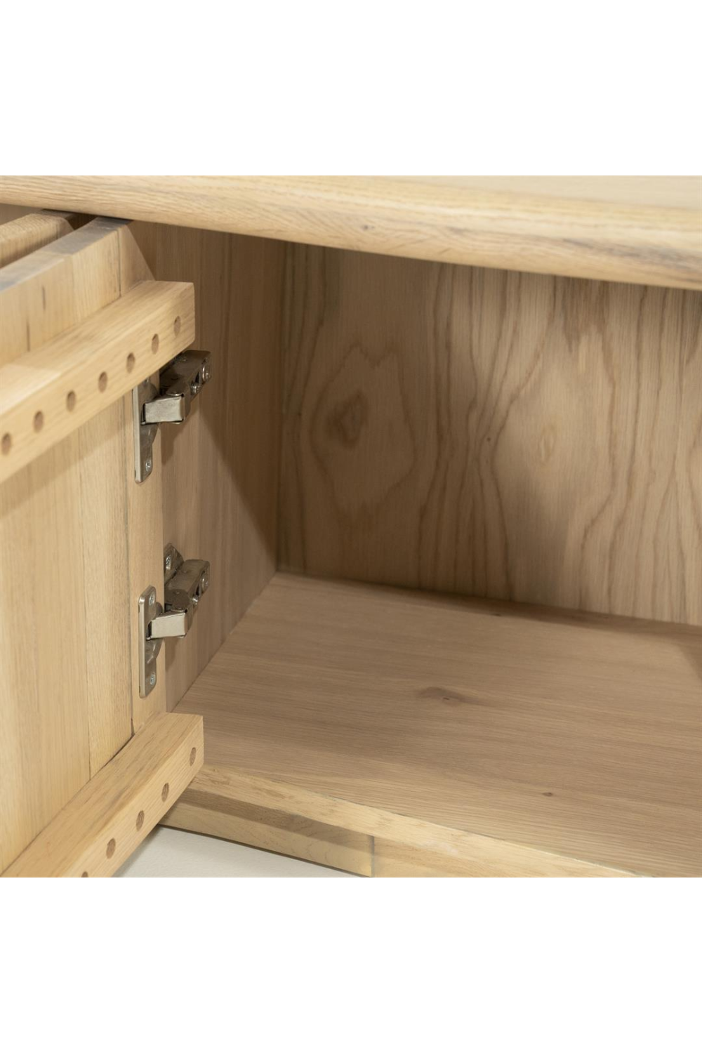 Lacquered Oak 4-Door TV Cabinet | Oroa.com