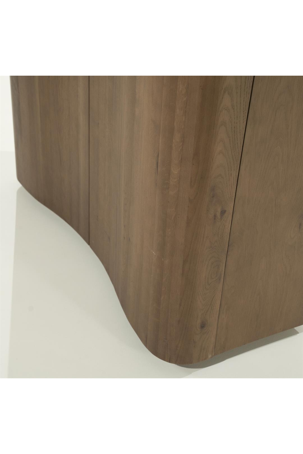 Lacquered Oak 2-Door Cabinet | Oroa.com