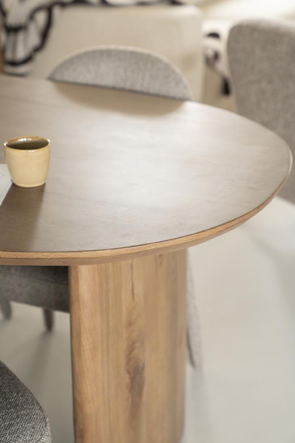 Oak Scandinavian Dining Table S | Eleonora Dex