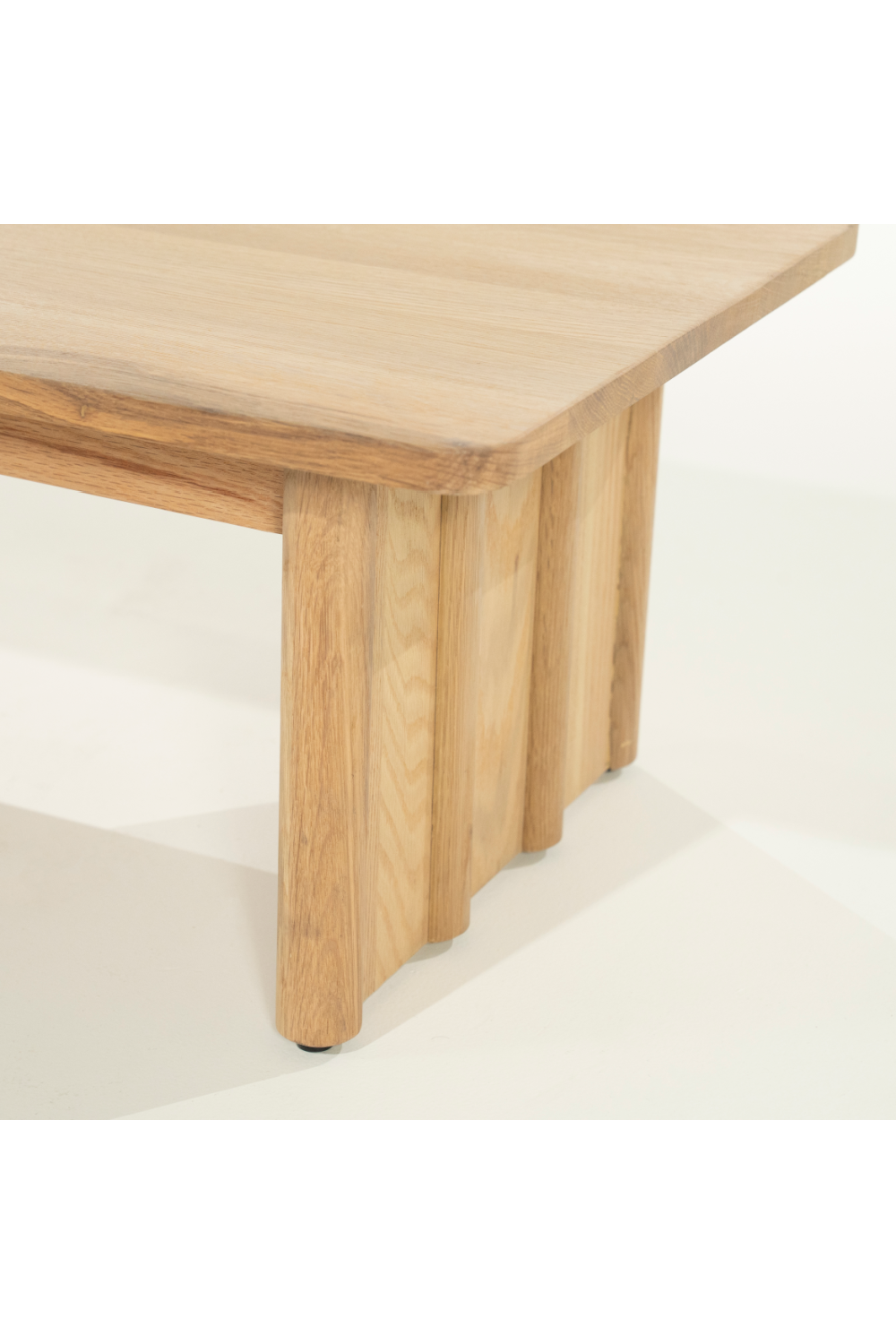 Rectangular Oak Coffee Table L | Eleonora Jake | OROA.com