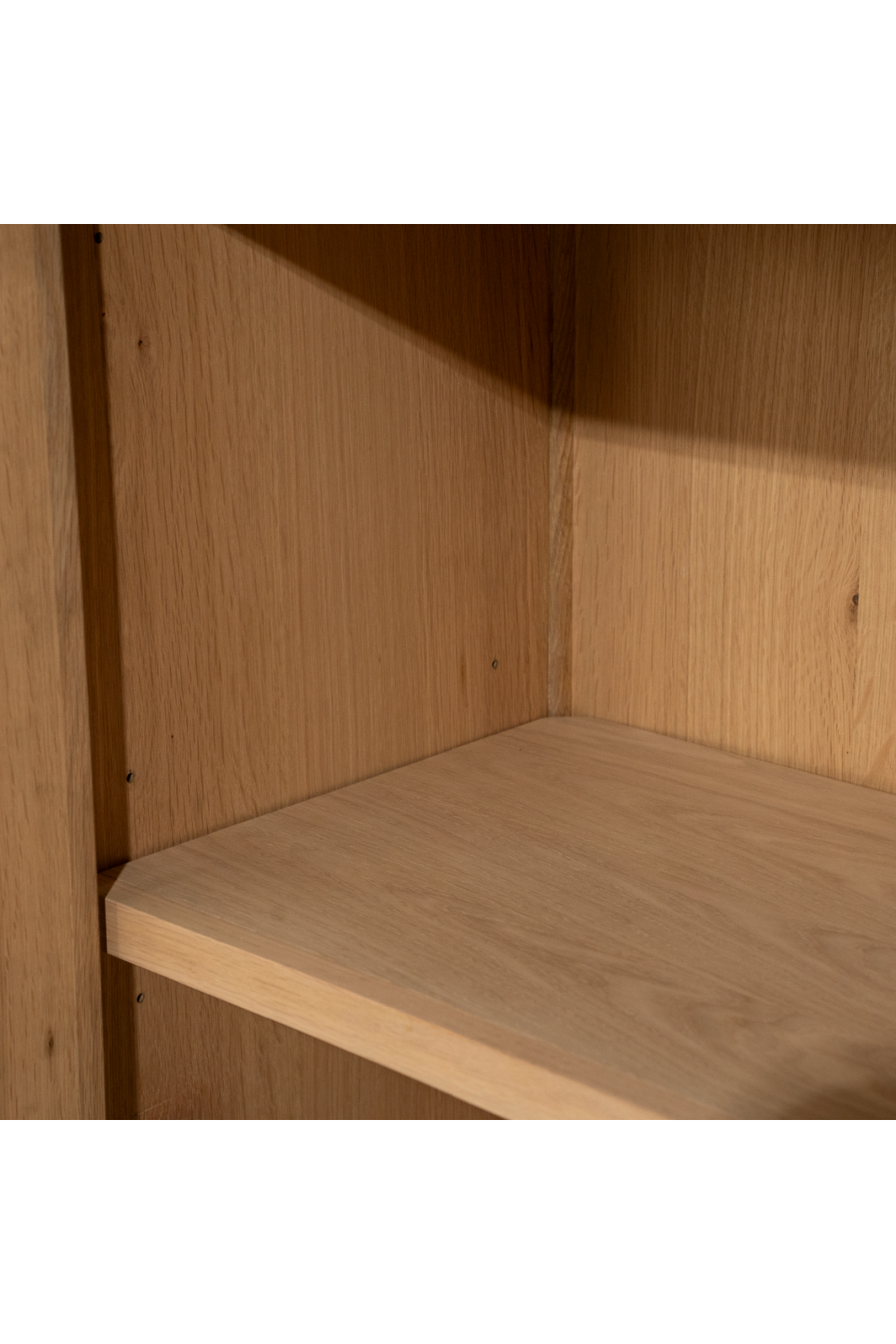 Oak Wood 2-Door Cabinet | Oroa.com