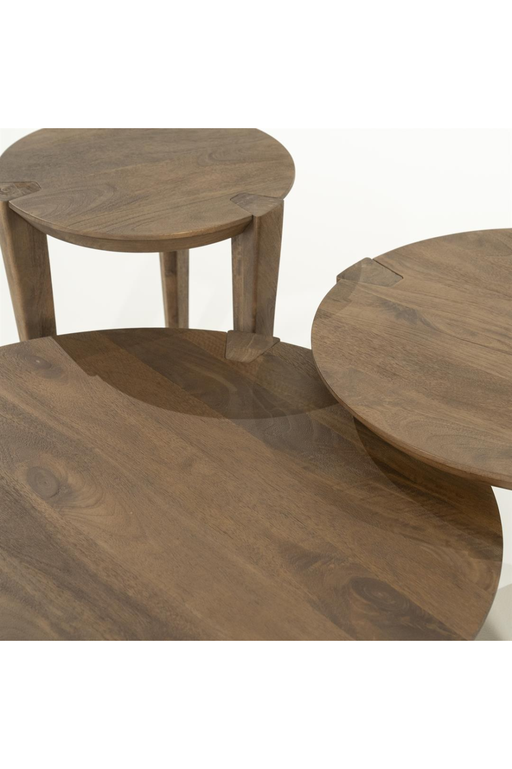 Round Mango Wood Coffee Table | Oroa.com
