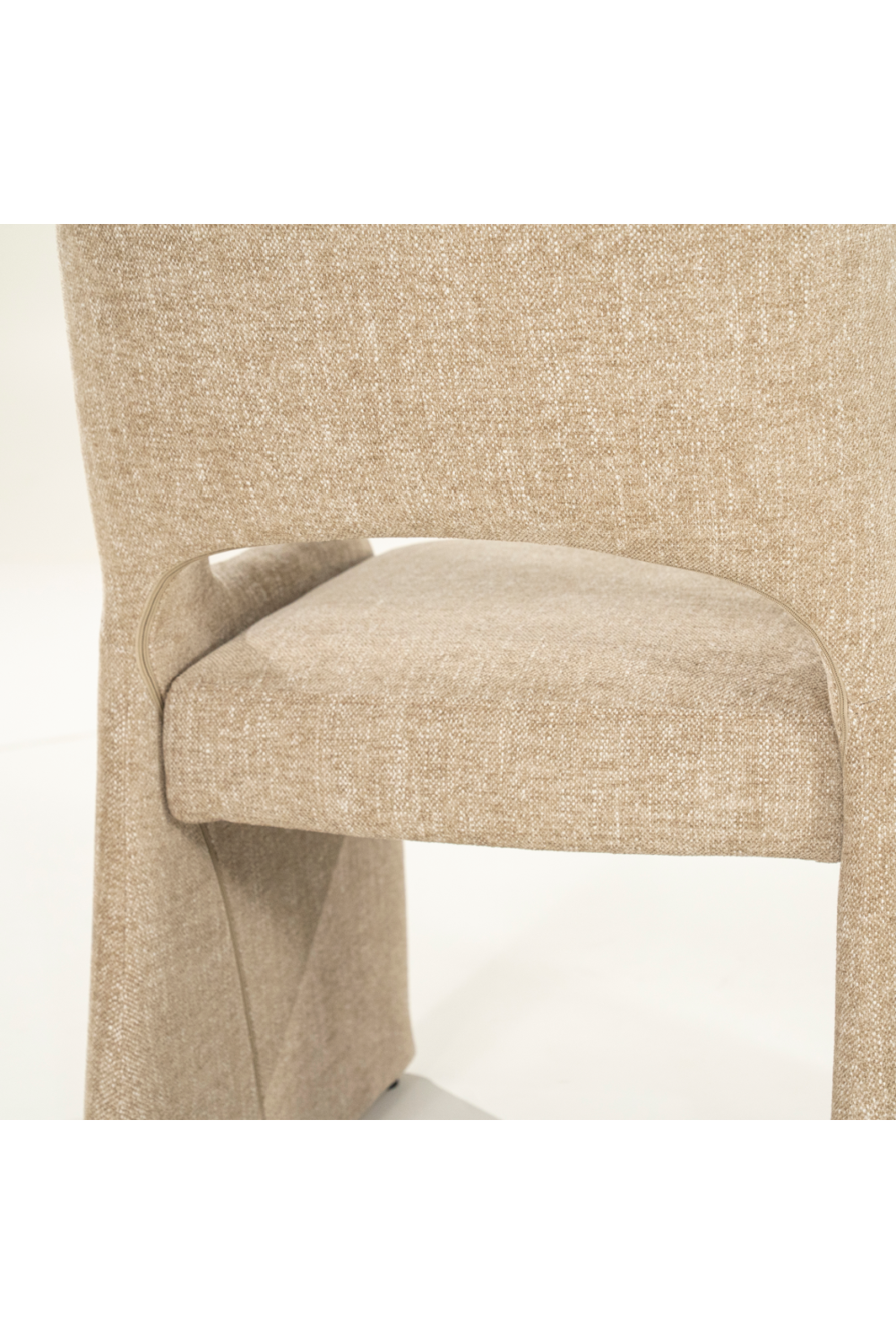 Open-Back Modern Dining Chair | Oroa.com