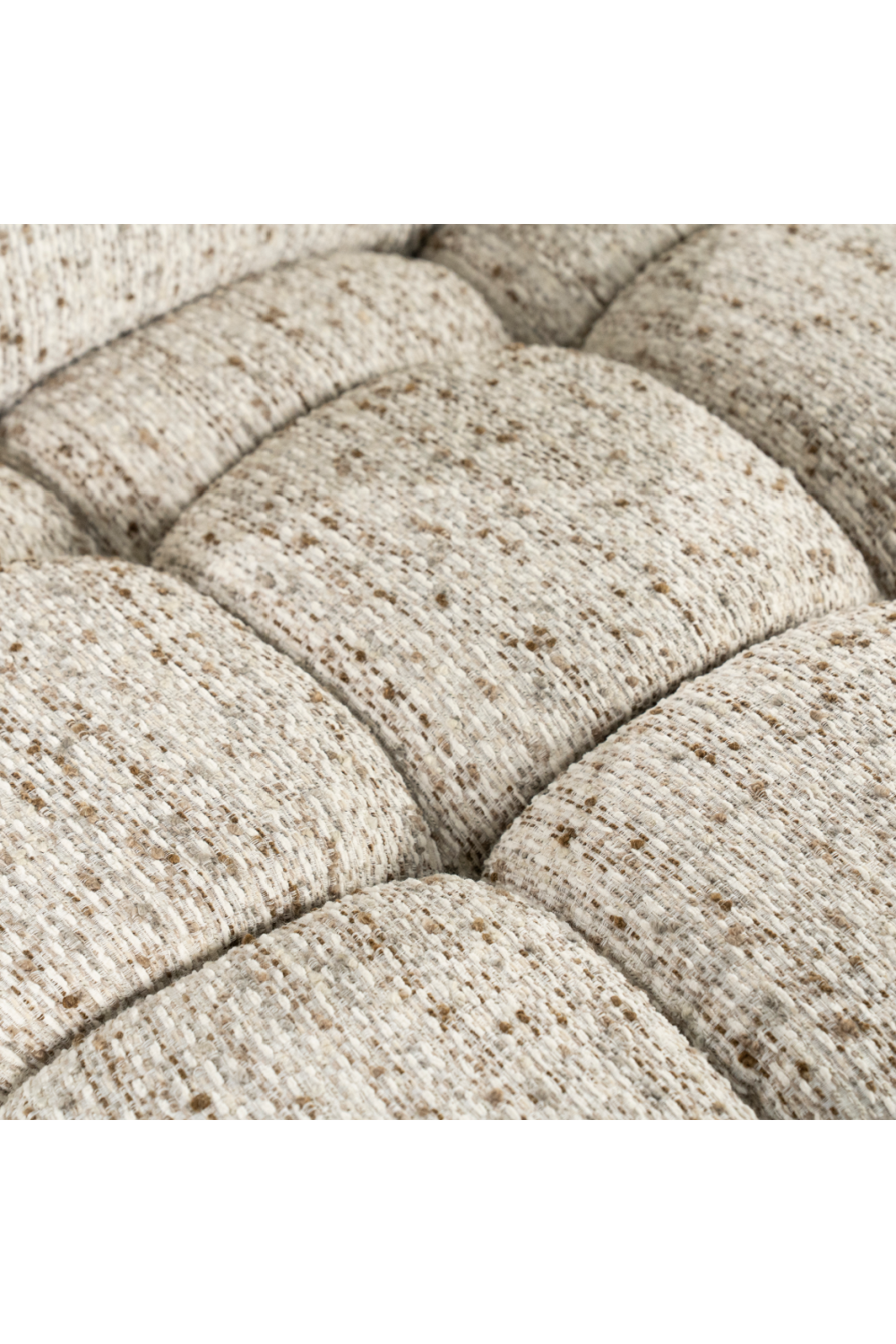 Round Base Tufted Lounge Chair | Oroa.com