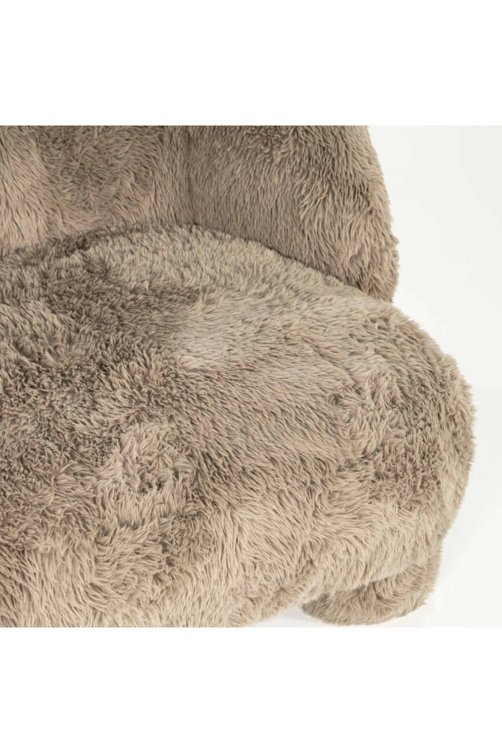 Shaggy Lounge Chair | Oroa.com