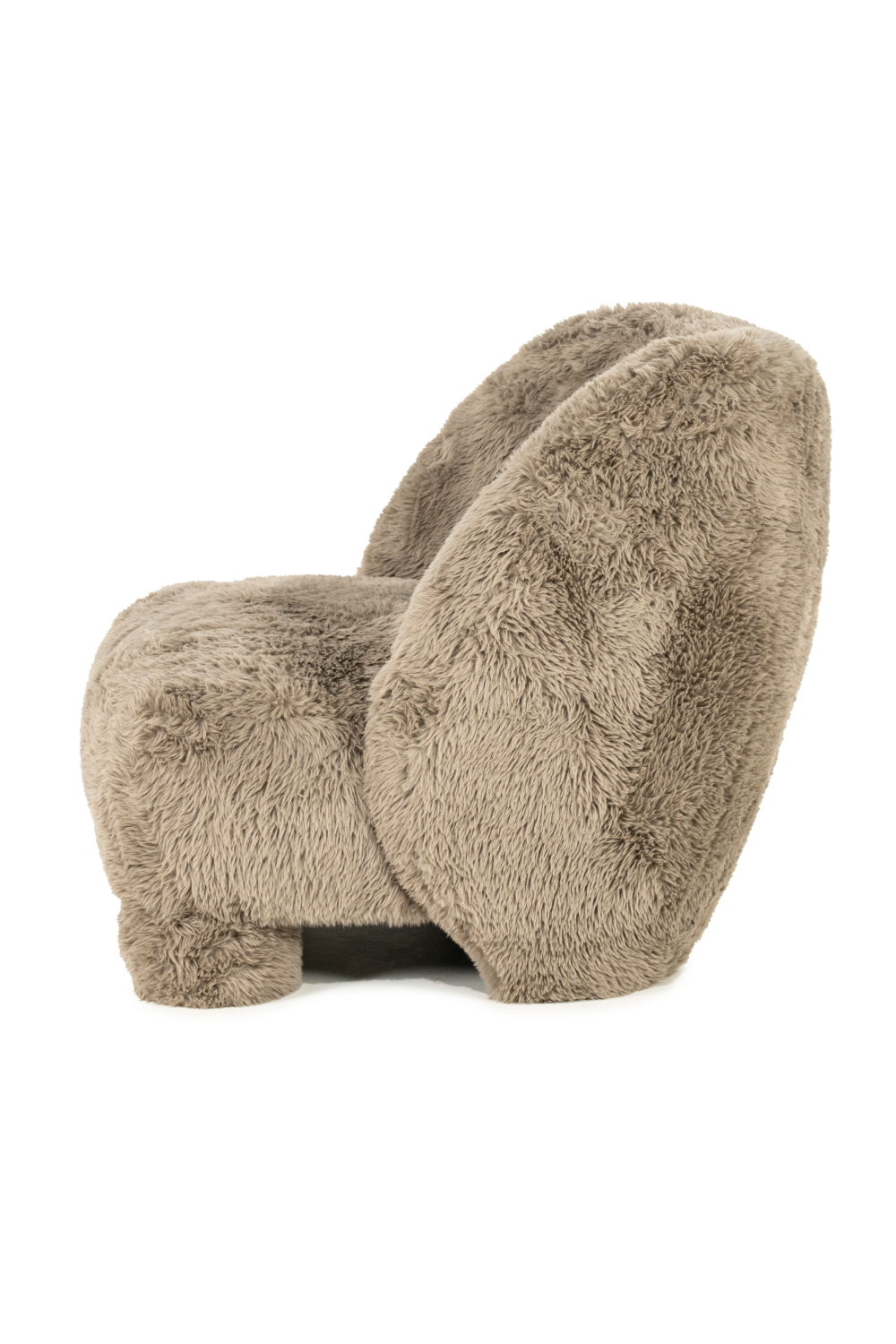 Shaggy Lounge Chair | Eleonora Samson | Oroa.com