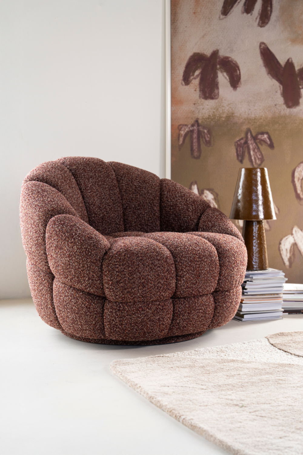 Round Channeled Lounge Chair | Eleonora Tina | Oroa.com