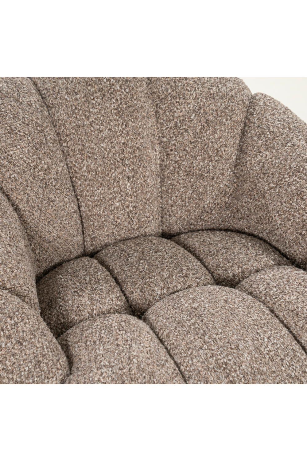 Round Channeled Lounge Chair | Eleonora Tina | Oroa.com