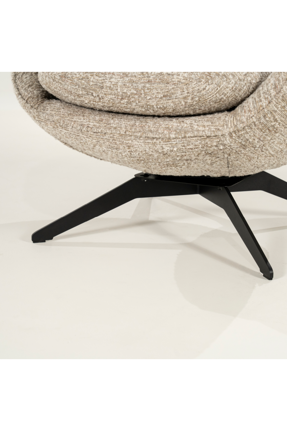Arched-Back Lounge Chair | Eleonora Ryan | Oroa.com