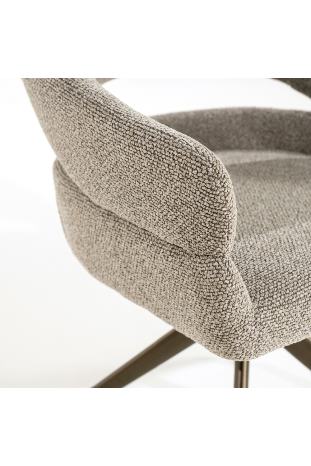 Open-Back Swivel Chair | Oroa.com