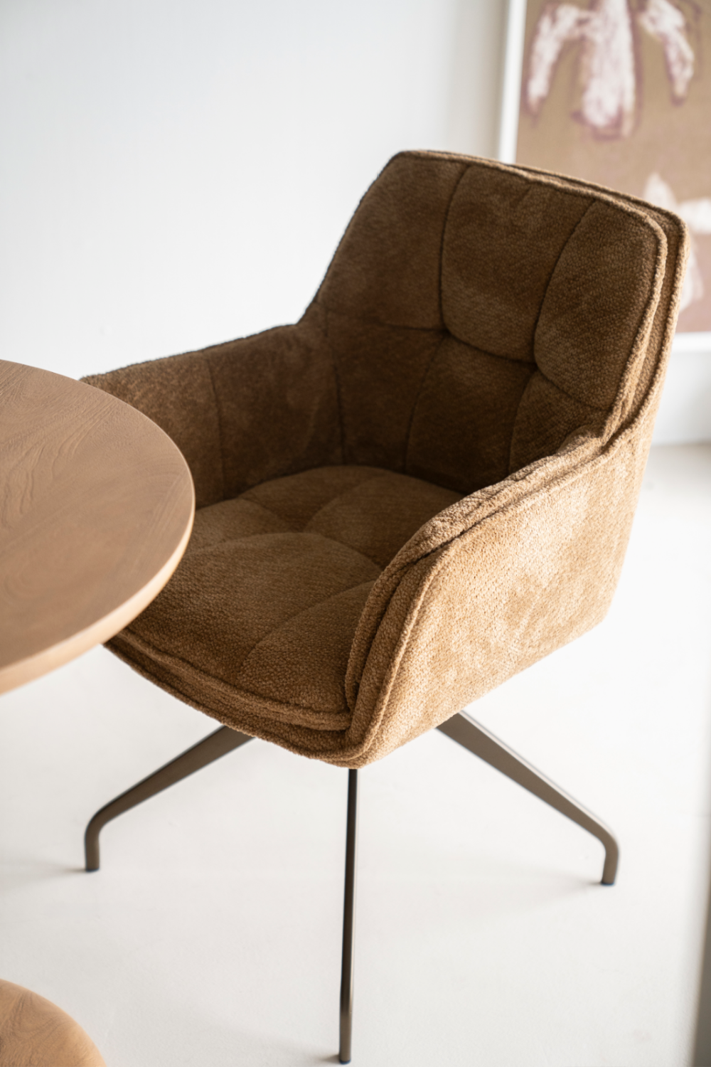 Square Tufted Side Chair | Eleonora Hugo | Oroa.com