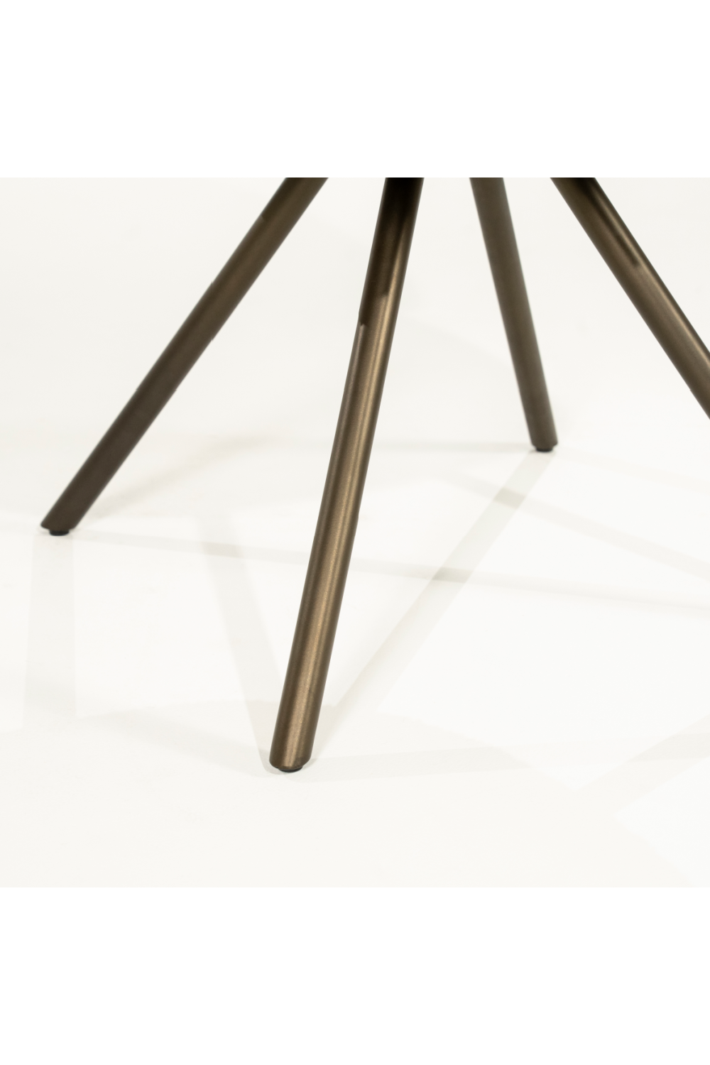 Splayed Leg Dining Chair | Oroa.com