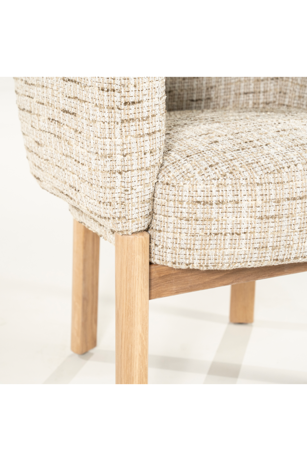 Modern European furniture - Curved Lounge Chair - www.oroa.com | Oroa.com