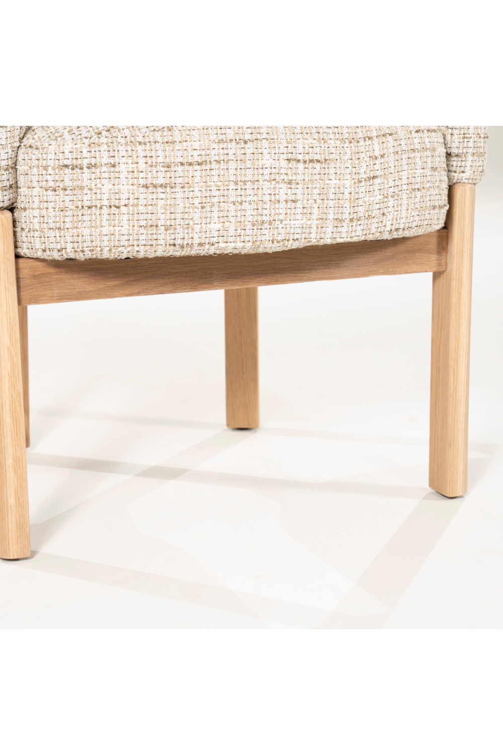 Modern European furniture - Curved Lounge Chair - www.oroa.com | Oroa.com