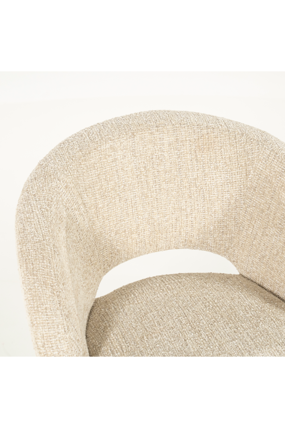 Cut-Out Swivel Chair | Eleonora Alissa | Oroa.com