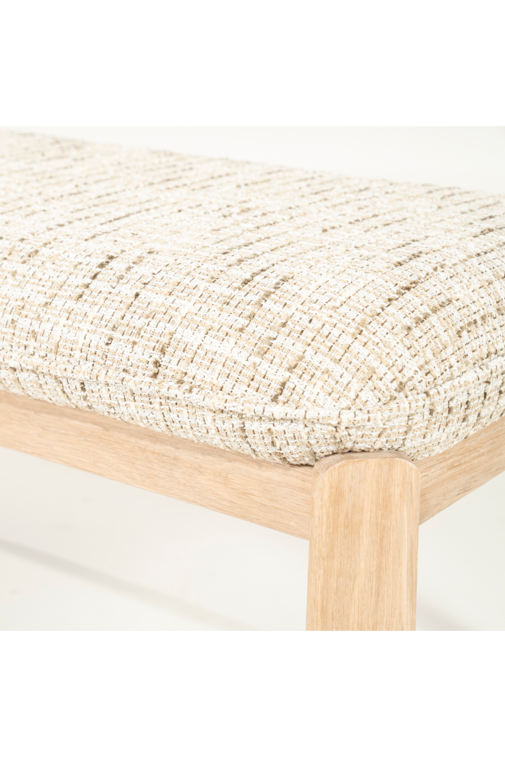 Cushioned Oak Bench | Oroa.com