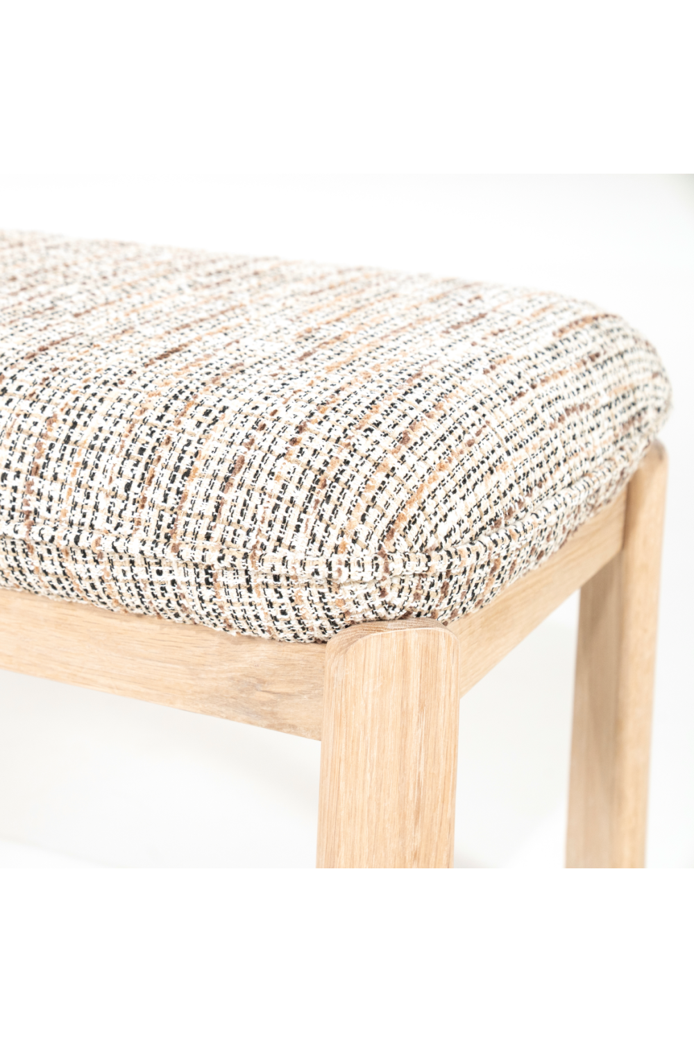 Cushioned Oak Bench | Eleonora Lottie | Oroa.com