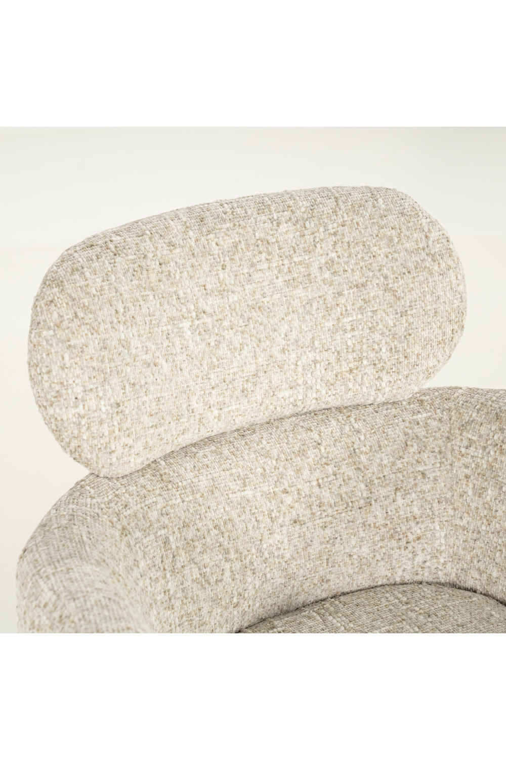 Modern Swivel Amchair | Eleonora Darcio | Oroa.com