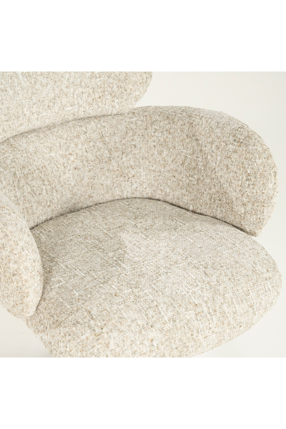 Modern Swivel Amchair | Eleonora Darcio | Oroa.com
