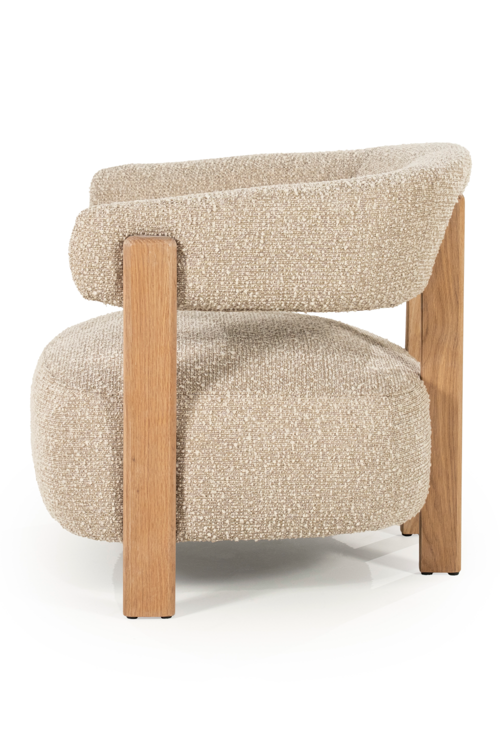 Curved Back Lounge Armchair | Oroa.com