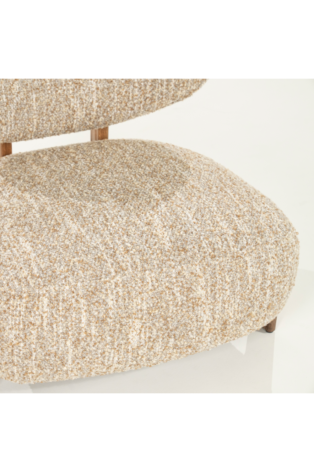 Modern European furniture - Chunky Cushioned Lounge Chair - www.oroa.com | Oroa.com