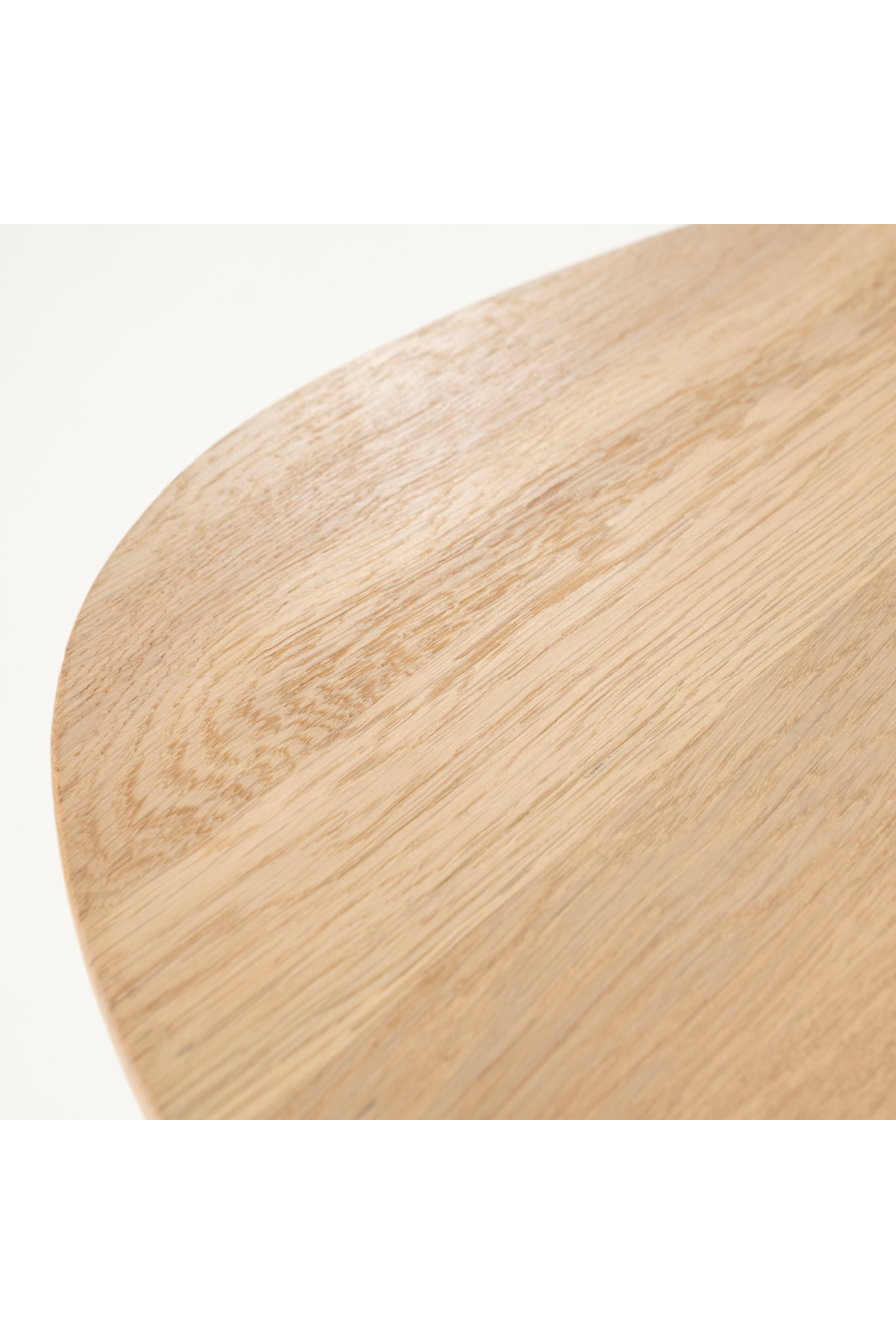 Lacquered Oak Side Table | Oroa.com