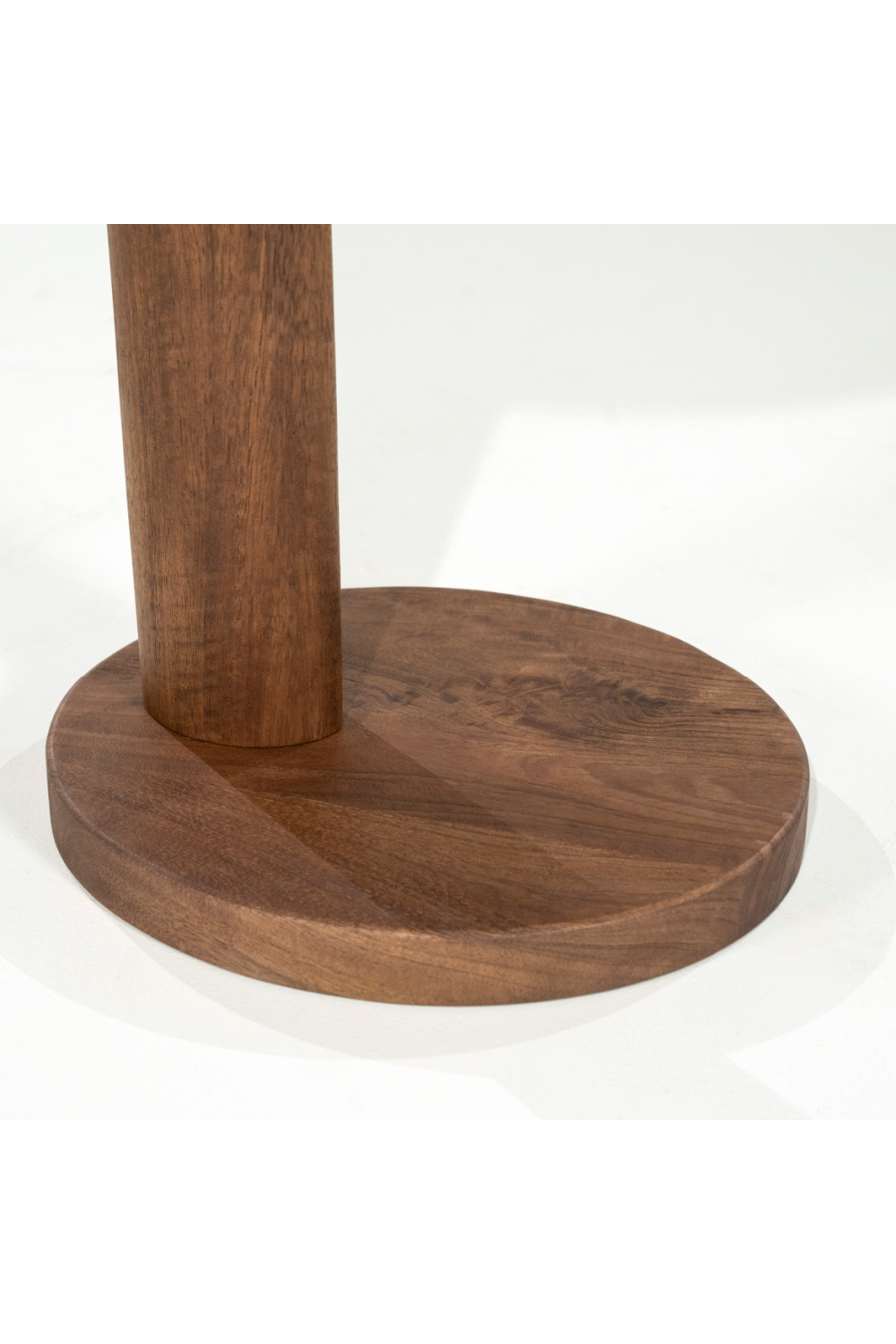 Mango Wood Oval Side Table | Oroa.com