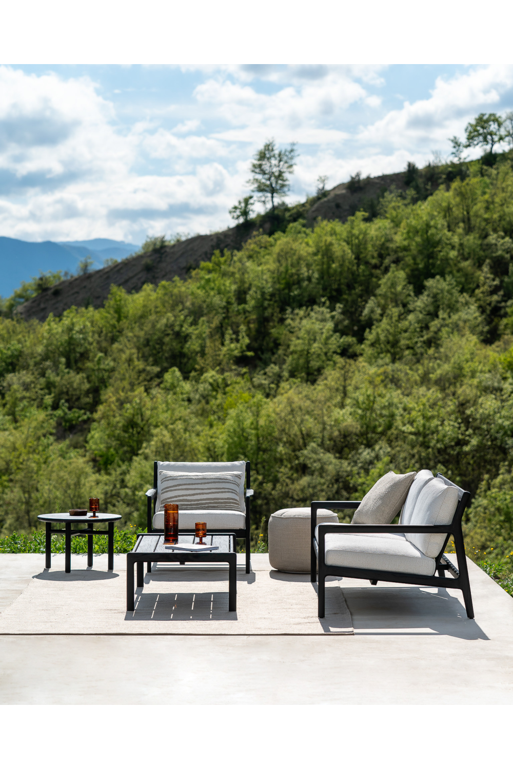 Black Teak Outdoor Sofa | Ethnicraft Jack