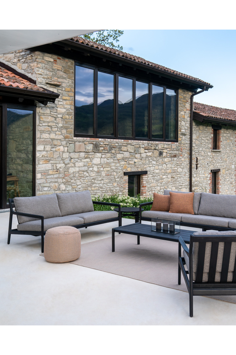 Black Teak Outdoor Sofa | Ethnicraft Jack