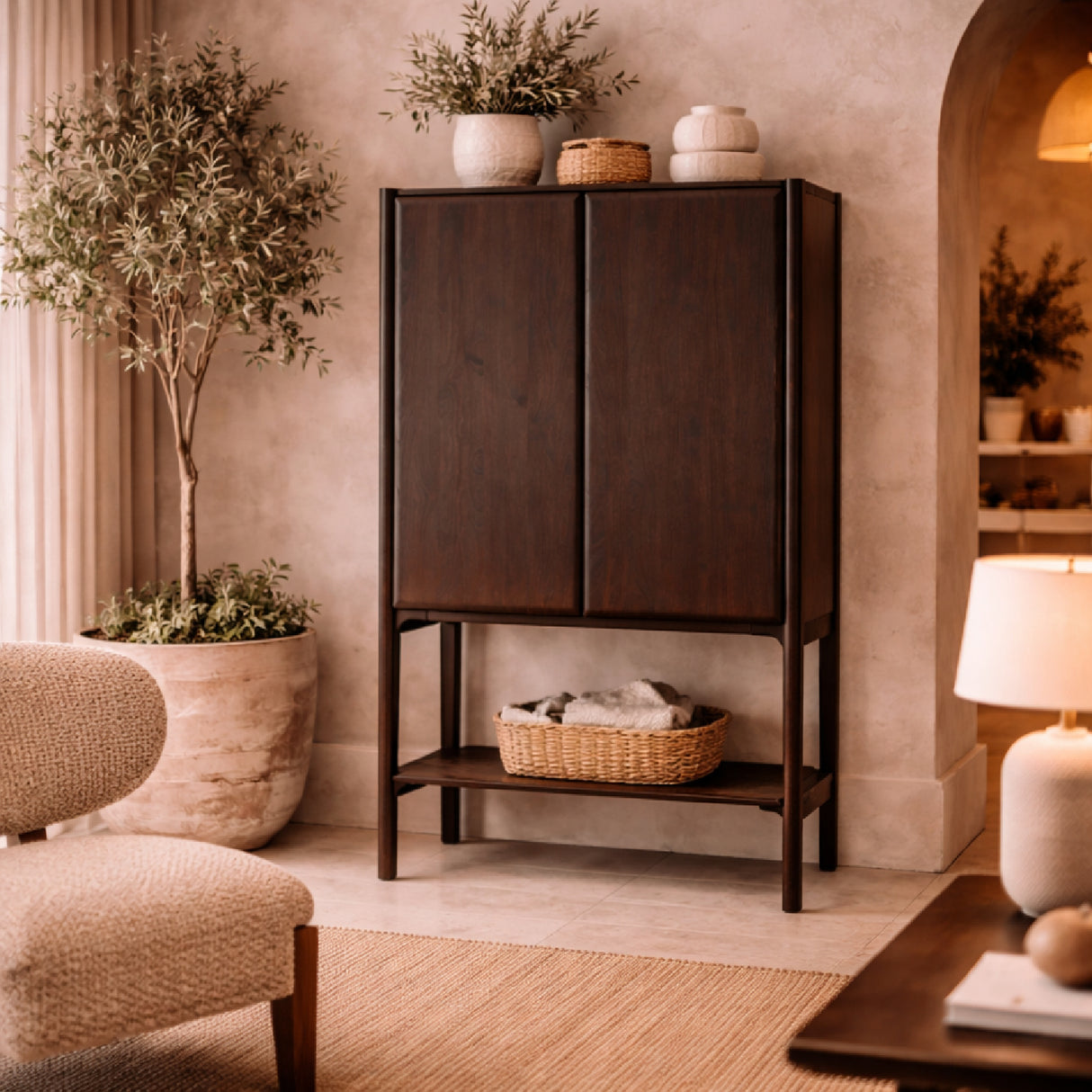 Natural Oak 2-Door Cupboard | Oroa.com