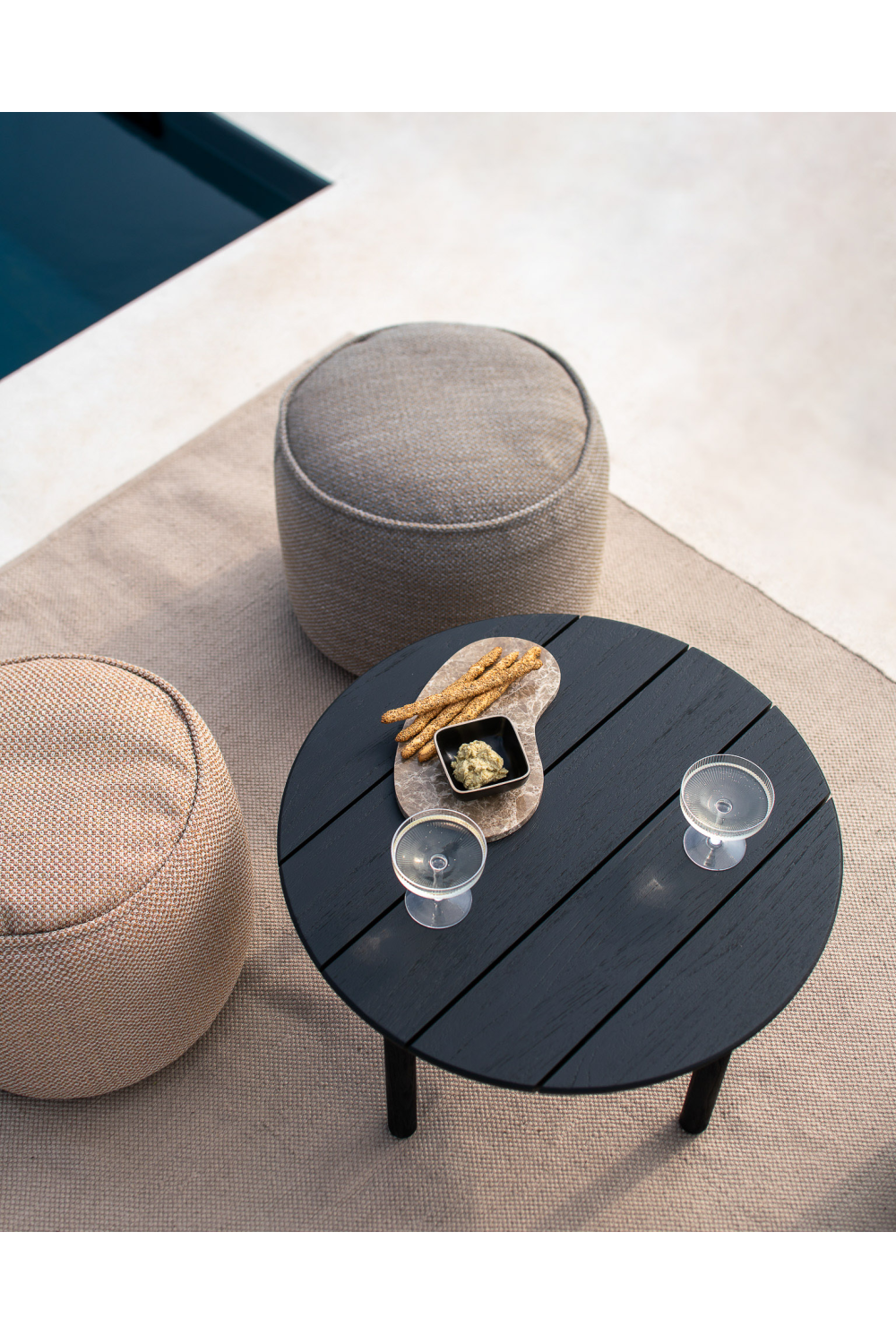 Round Outdoor Pouf | Ethnicraft Donut | Oroa.com