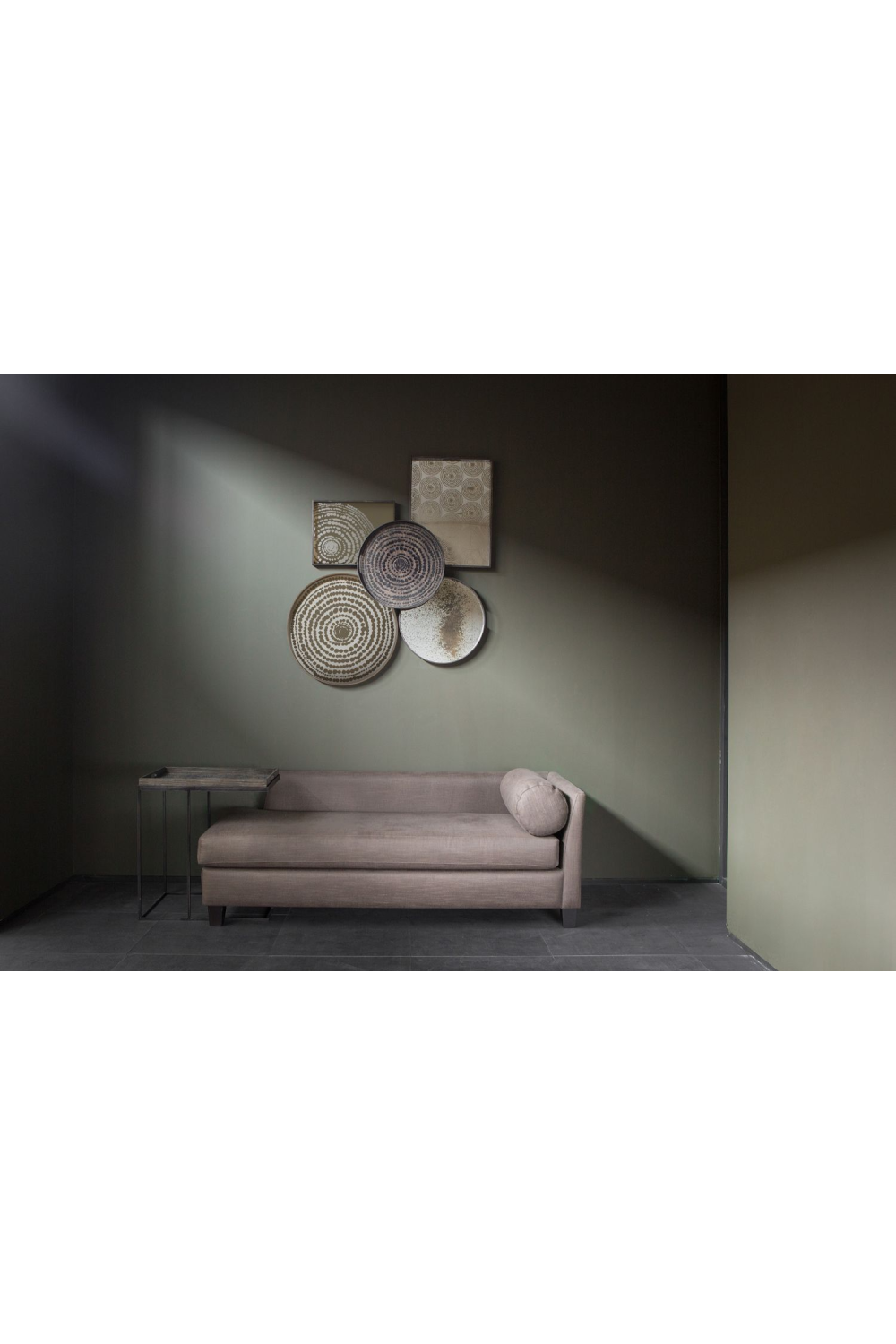 Tribal Print Round Wooden Tray | Ethnicraft Beads | Oroa.com